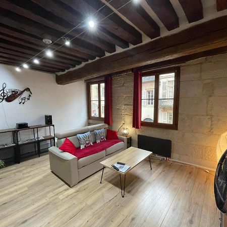 Appartements Chez Delphine Et Guillaume Au Coeur De Semur En Auxois Dış mekan fotoğraf