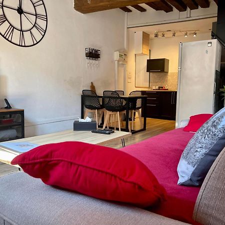 Appartements Chez Delphine Et Guillaume Au Coeur De Semur En Auxois Dış mekan fotoğraf
