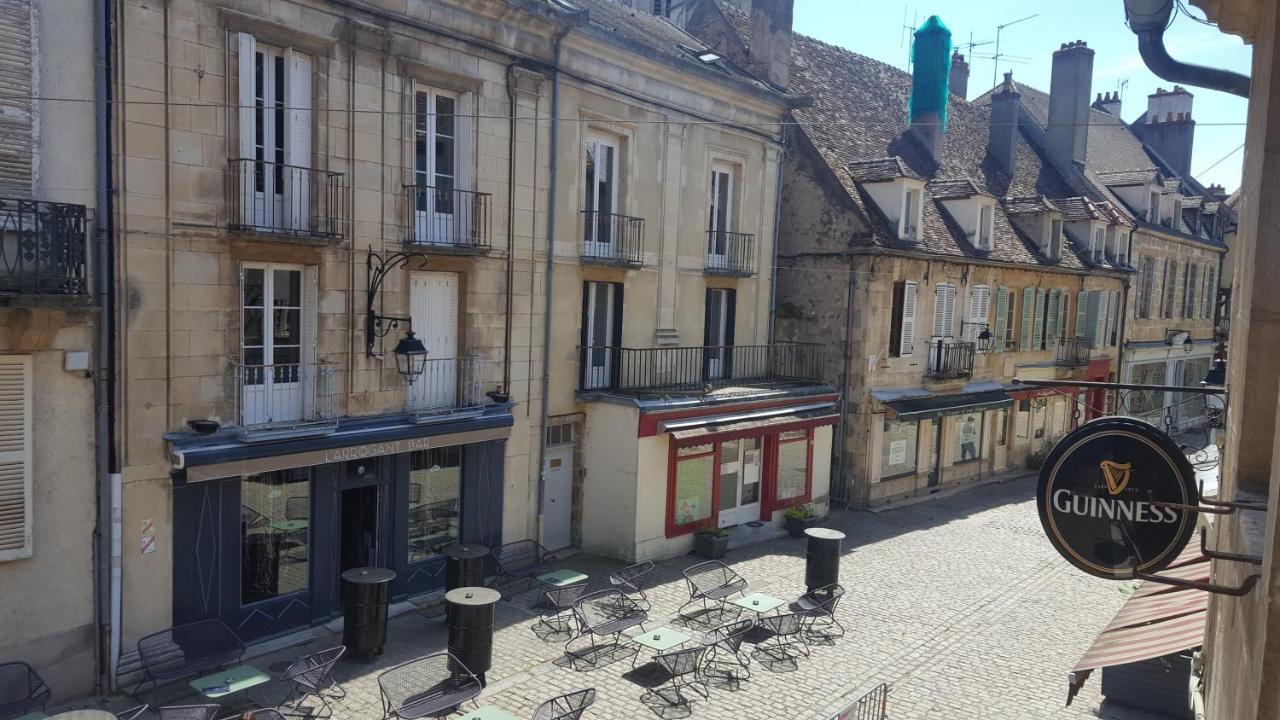 Appartements Chez Delphine Et Guillaume Au Coeur De Semur En Auxois Dış mekan fotoğraf